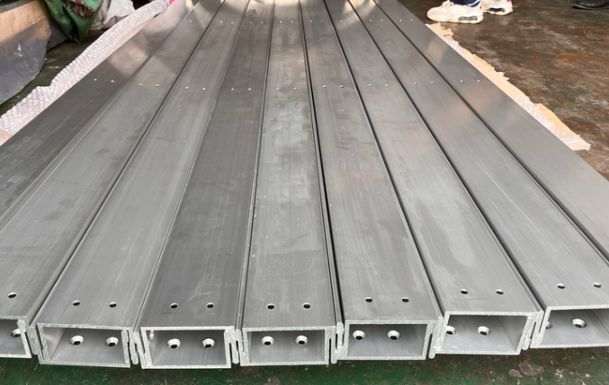 Alloy Crusher Hammer Supplier: Complete Guide to Materials, Performance & Market Leaders 2026