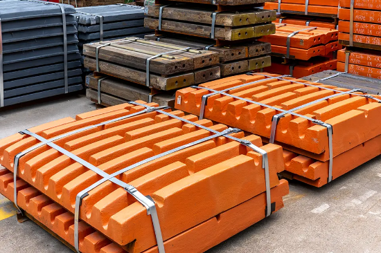 Jaw Crusher Plate Manufacturer for Mining & Quarry