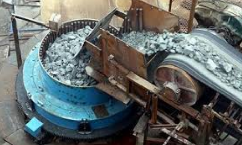 China Gyratory Crusher Grinding Lining Plates for Heavy Duty Mining