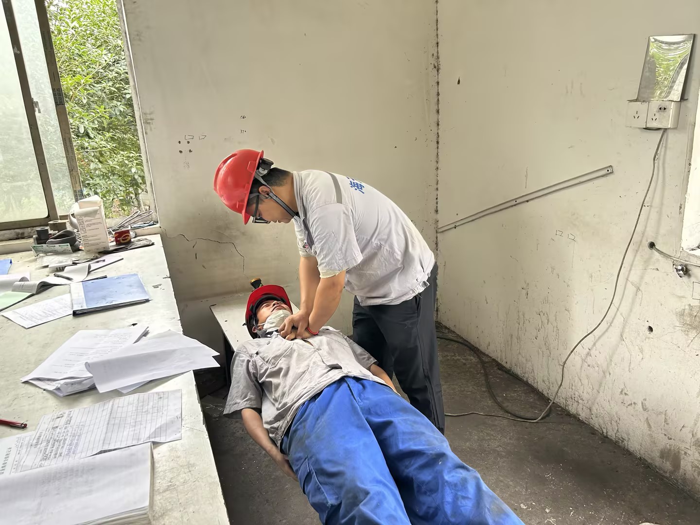 e8d1abc5-a288-4c5b-8d8e-ff13df3f0a4b